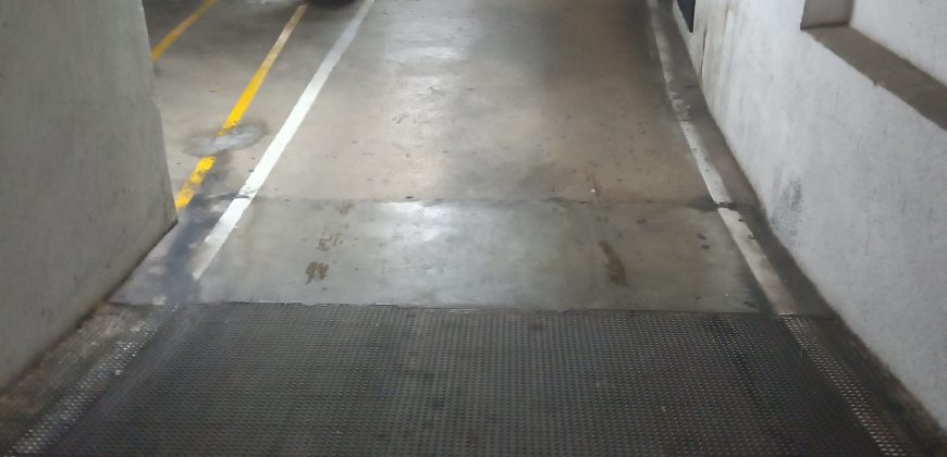 LOTE DE 21 PLAZAS DE APARCAMIENTO – BEATO TOMÁS DE ZUMÁRRAGA