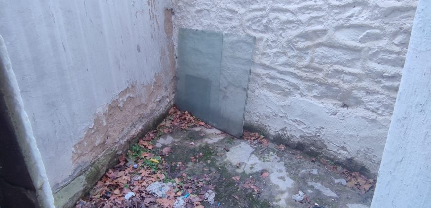 Local comercial en Manuel Iradier