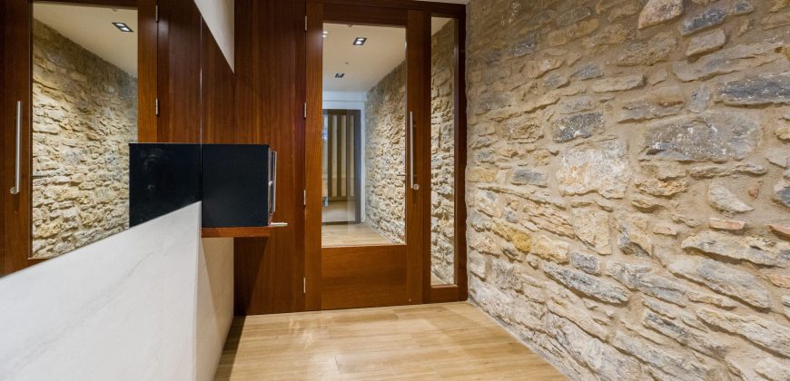 Exclusiva vivienda en pleno Casco Histórico – Calle Pintorería con Cuesta San Francisco