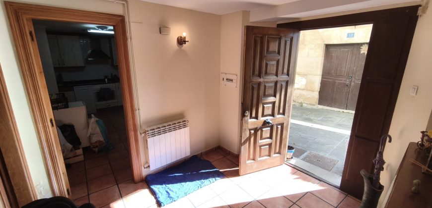 Chalet pareado en venta en Calle San Juan