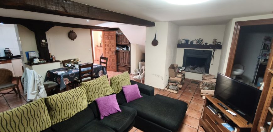 Chalet pareado en venta en Calle San Juan