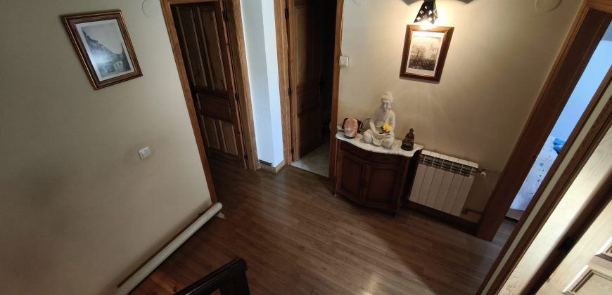 Chalet pareado en venta en Calle San Juan