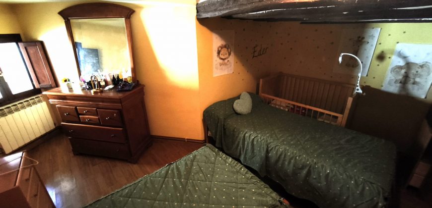 Chalet pareado en venta en Calle San Juan