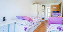 Chalet adosado en venta en Calle del Tren Vasco-Navarro