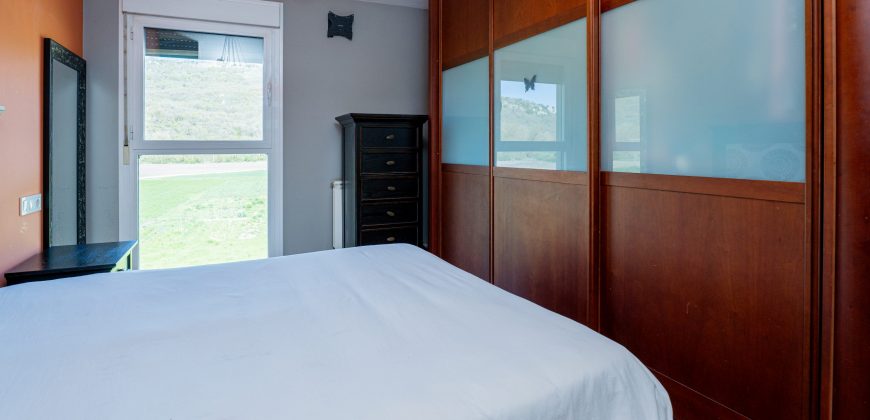 Chalet adosado en venta en Calle del Tren Vasco-Navarro