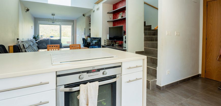 Chalet adosado en venta en Calle del Tren Vasco-Navarro