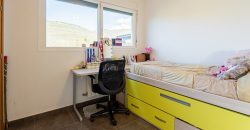 Chalet adosado en venta en Calle del Tren Vasco-Navarro