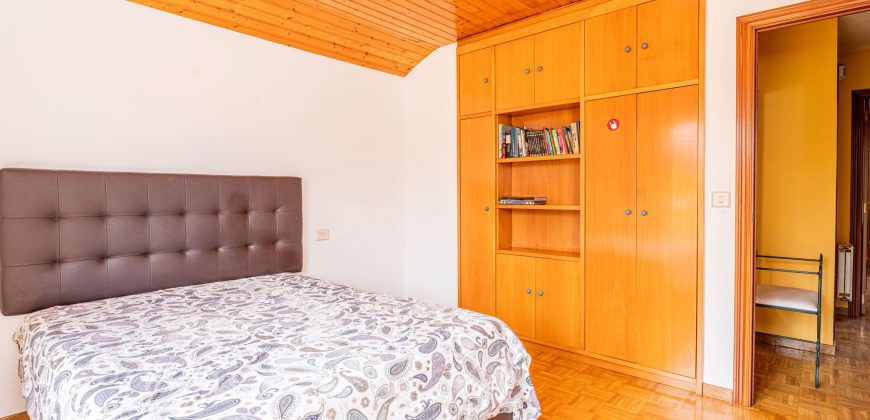 Chalet adosado en venta en Nanclares de Oca