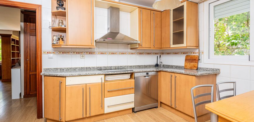 Chalet adosado en venta en Nanclares de Oca