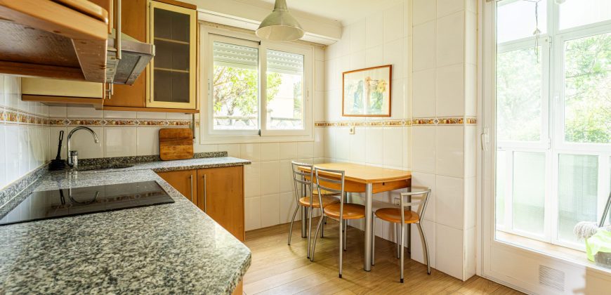 Chalet adosado en venta en Nanclares de Oca