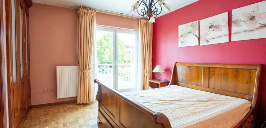 Chalet adosado en venta en Nanclares de Oca