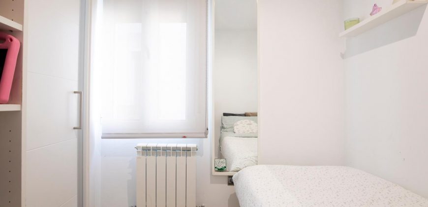 Piso en venta en Calle Olagibel