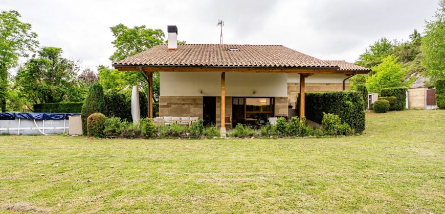 Casa o chalet independiente en venta en Calle Virgen de la Peña