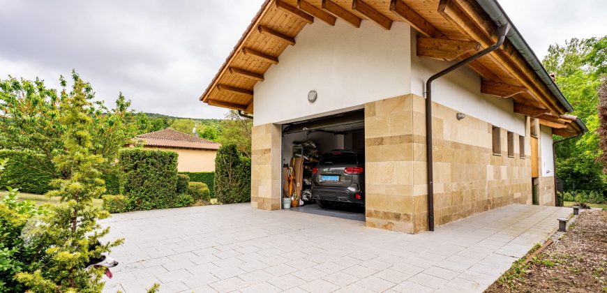 Casa o chalet independiente en venta en Calle Virgen de la Peña