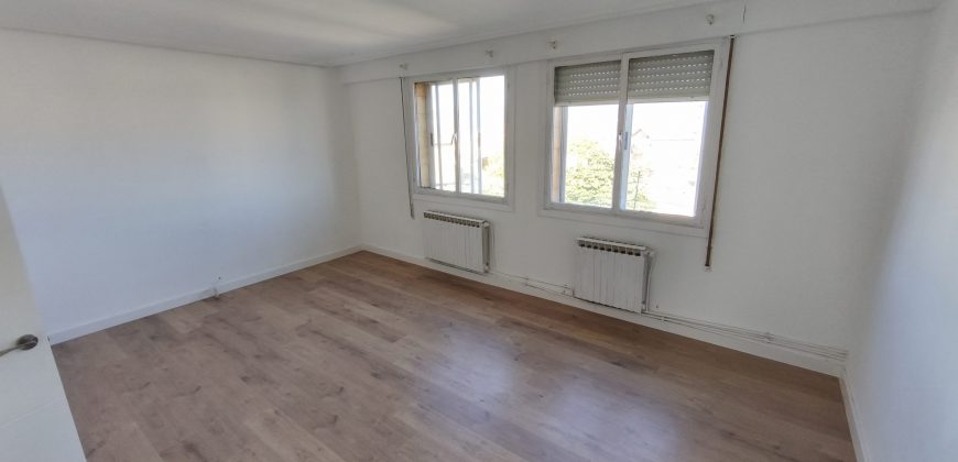 VIVIENDA COMPLETAMENTE EXTERIOR EN ASTEGUIETA – RODEADA DE NATURALEZA