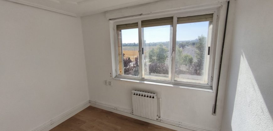 VIVIENDA COMPLETAMENTE EXTERIOR EN ASTEGUIETA – RODEADA DE NATURALEZA