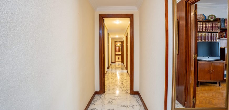 Piso en venta en Calle de los Herrán