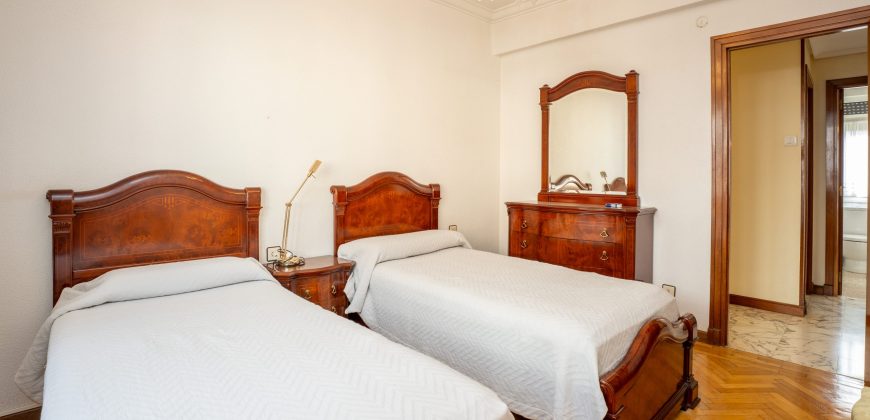 Piso en venta en Calle de los Herrán