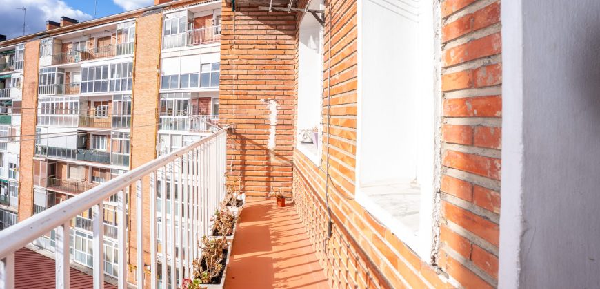 Piso en venta en Calle de los Herrán