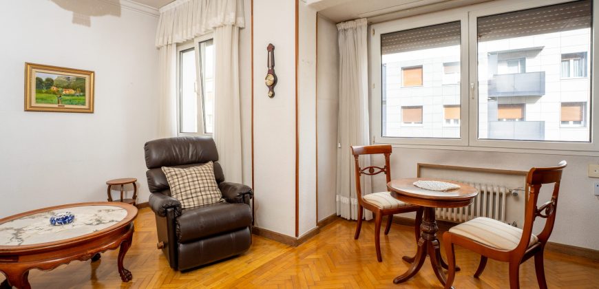 Piso en venta en Calle de los Herrán